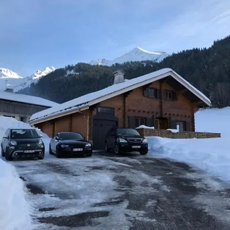 Chalet Aux Pieds Et Randonnees