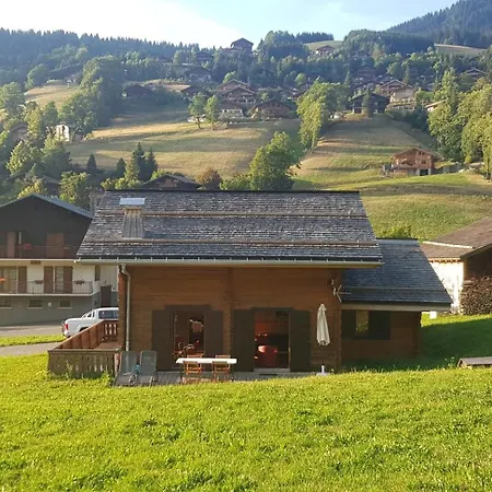 Aux Pieds Et Randonnees Chalet La Clusaz