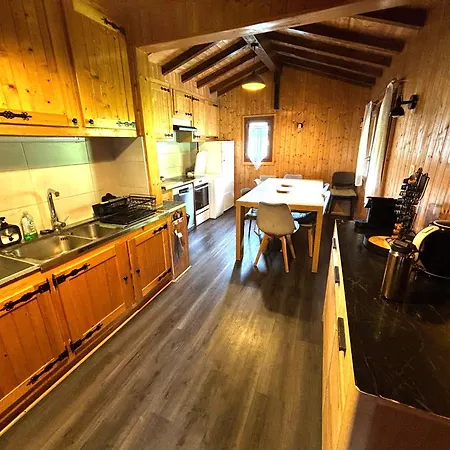 Aux Pieds Et Randonnees Chalet